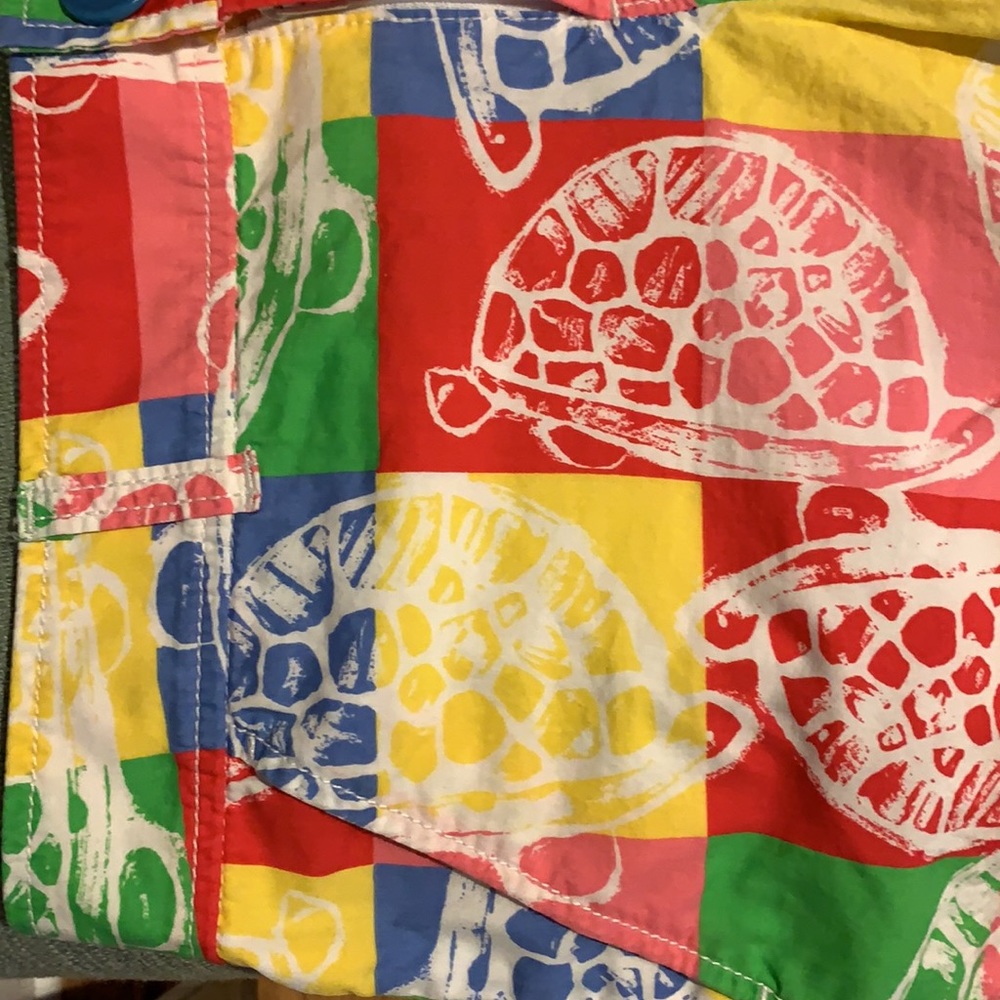 Lilly Pulitzer Shorts - Picture 4 of 9